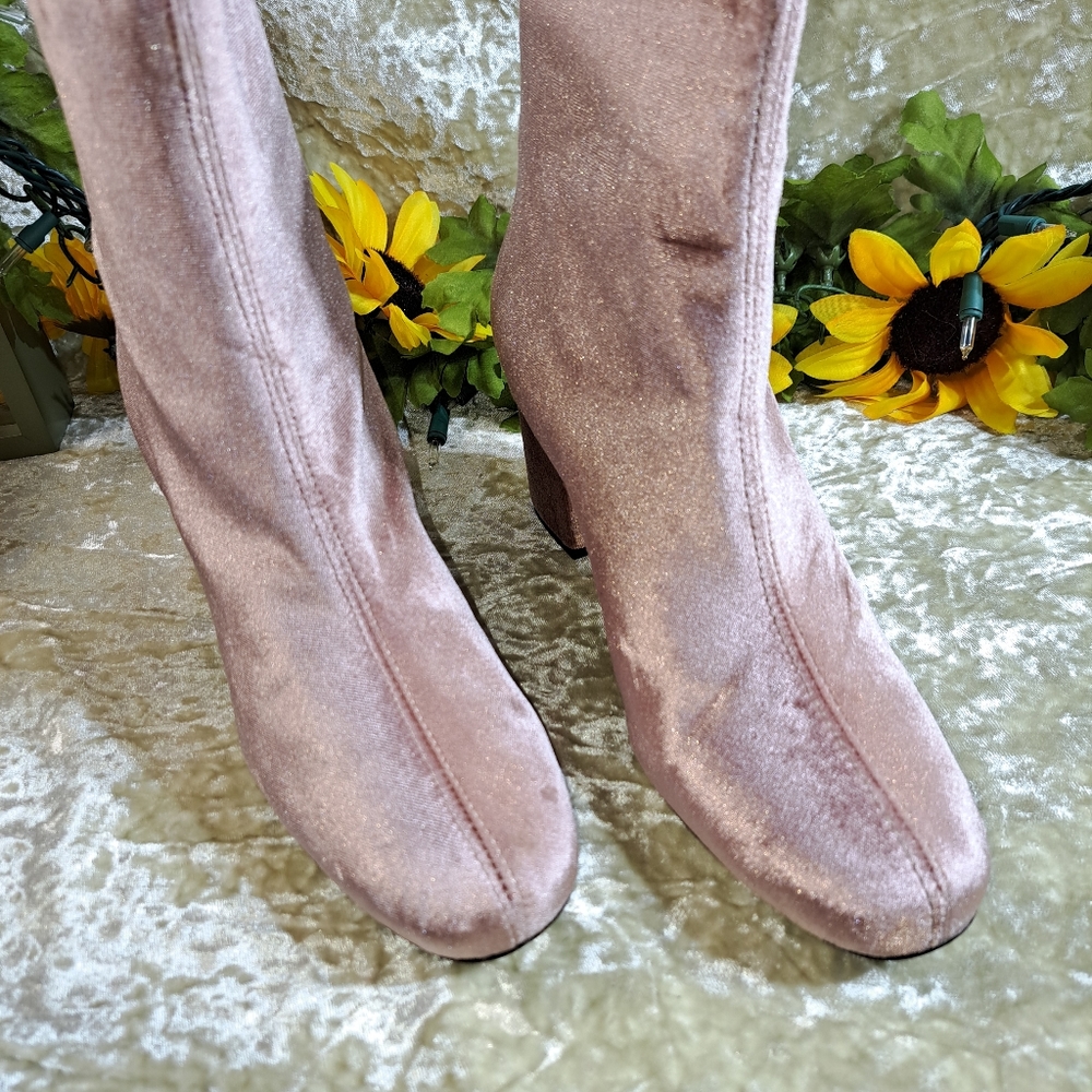 NWOB Free People Cecile Velvet Boots - Picture 9 of 13